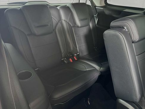 Used 2017 Mercedes-Benz GLS 550 4MATIC image 27