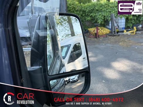Used 2019 Ford Transit 250 148 High Roof Extended RWD image 29