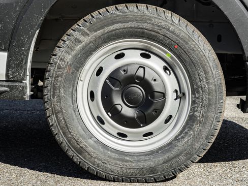 New 2026 Ford Transit 250 148 Medium Roof w/ Load Area Protection Package image 17