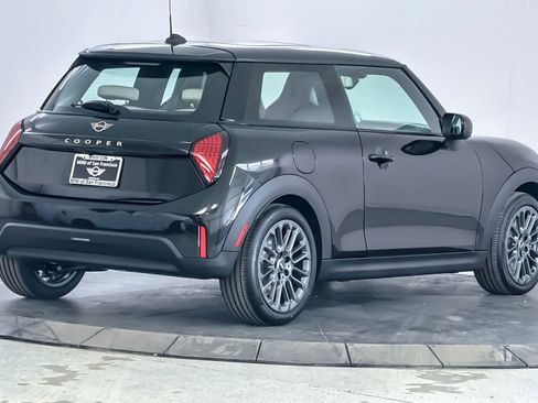 New 2026 MINI Cooper 2-Door Hardtop FWD image 2