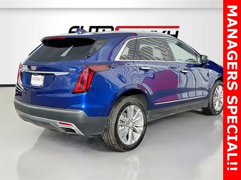 Used 2024 Cadillac XT5 Premium Luxury w/ Technology Package image 7
