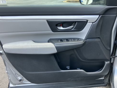 Used 2020 Honda CR-V LX image 14