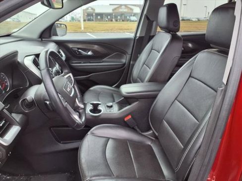Used 2022 GMC Terrain SLT image 25