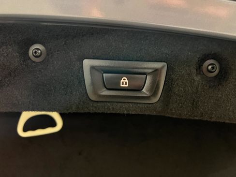 Used 2014 BMW 650i xDrive Coupe image 30