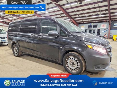 Used 2019 Mercedes-Benz Metris Passenger image 5
