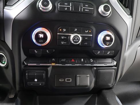 Used 2019 GMC Sierra 1500 Elevation image 9