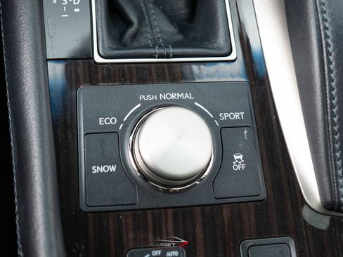 Used 2014 Lexus LS 460 w/ Comfort Package RWD image 34