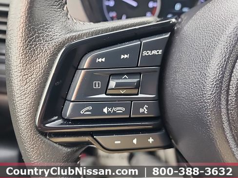 Used 2025 Subaru Forester Premium AWD/4WD image 20