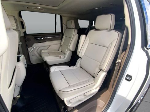 Used 2023 GMC Yukon XL Denali w/ Max Trailering Package AWD/4WD image 21