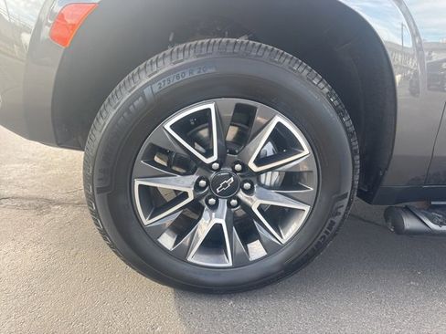 Used 2021 Chevrolet Tahoe Z71 image 27