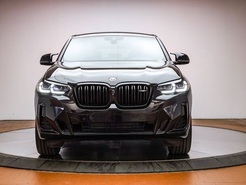 Certified 2023 BMW X4 M40i w/ Premium Package image 2
