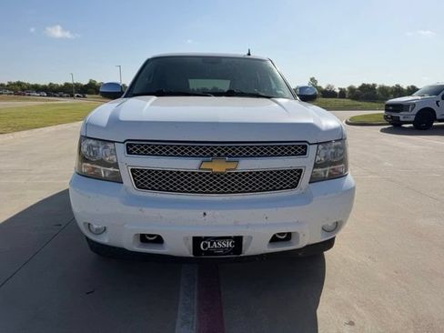 Used 2013 Chevrolet Tahoe LT w/ Texas Edition RWD image 8