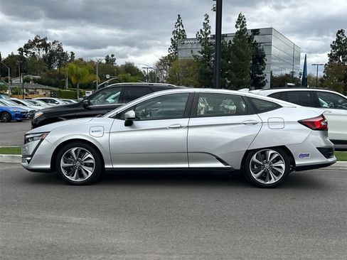 Used 2018 Honda Clarity Touring image 6