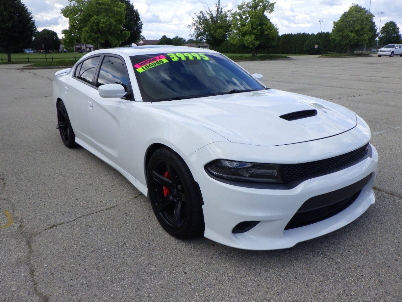 Used 2018 Dodge Charger SRT w/ Technology Group RWD image 5