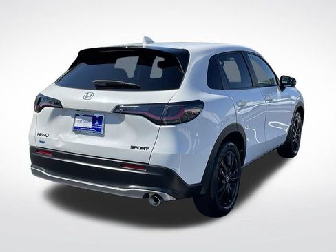 Used 2026 Honda HR-V Sport image 6