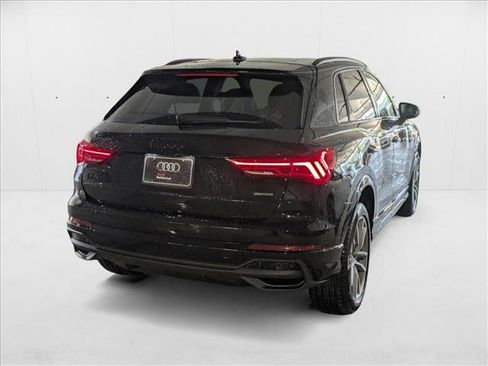 New 2025 Audi Q3 2.0T Premium image 2