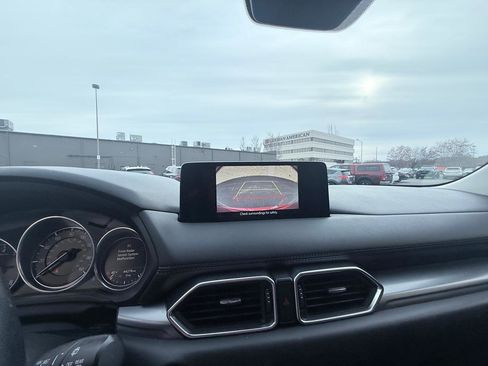 Used 2021 MAZDA CX-5 Touring image 14