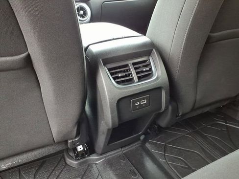 Used 2022 Chevrolet Blazer LT image 19