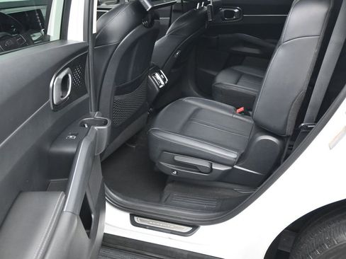 Used 2021 Kia Sorento EX FWD image 14