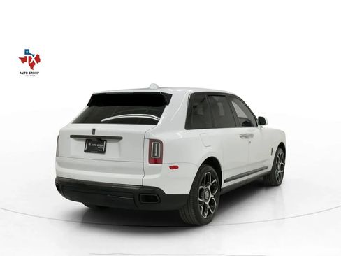 Used 2021 Rolls-Royce Cullinan Black Badge image 5