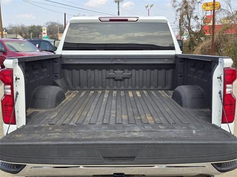 Used 2024 Chevrolet Silverado 2500 LT image 13
