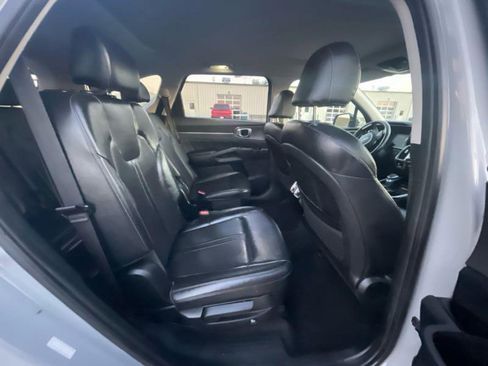 Used 2023 Kia Sorento SX FWD image 15