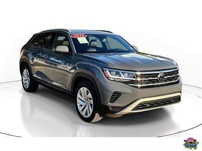 Certified 2022 Volkswagen Atlas Cross Sport SE w/ Panoramic Sunroof Package