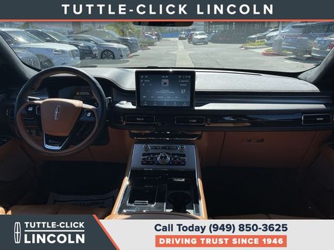 Certified 2022 Lincoln Aviator Black Label Grand Touring AWD/4WD image 12