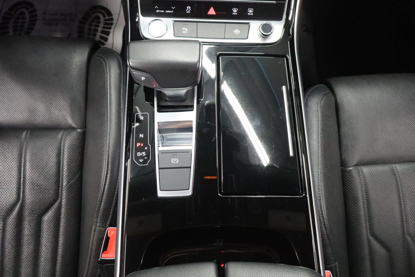 Used 2019 Audi A8 L 3.0T w/ Executive Package AWD/4WD image 37