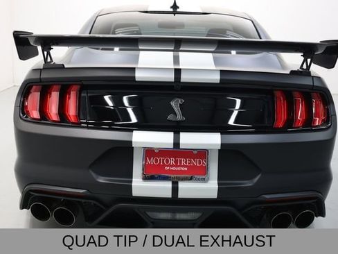 Used 2021 Ford Mustang Shelby GT500 w/ Carbon Fiber Track Pack RWD image 50