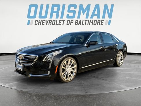 Used 2018 Cadillac CT6 Platinum image 2
