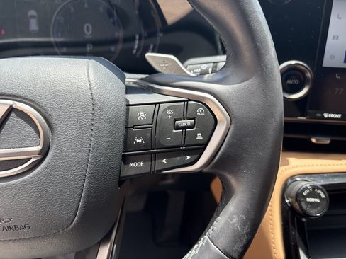 Used 2024 Lexus NX 250 FWD w/ Towing Package (2000 Lbs) image 20