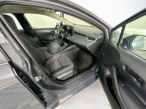 Used 2024 Toyota Corolla LE image 30