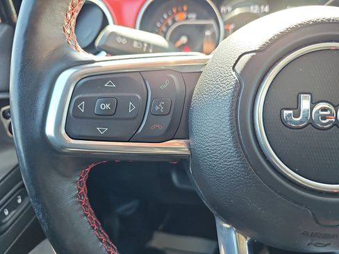 Used 2023 Jeep Wrangler Unlimited Rubicon w/ LED Lighting Group image 17