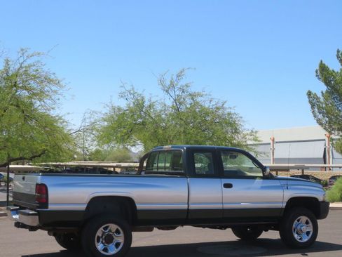 Used 1996 Dodge Ram 2500 Truck 4x4 Club Cab image 6
