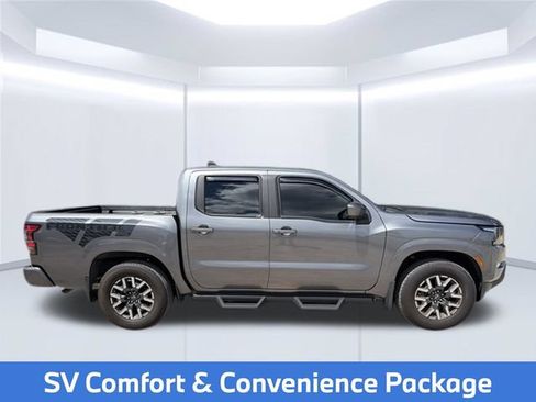 Used 2022 Nissan Frontier SV RWD image 5