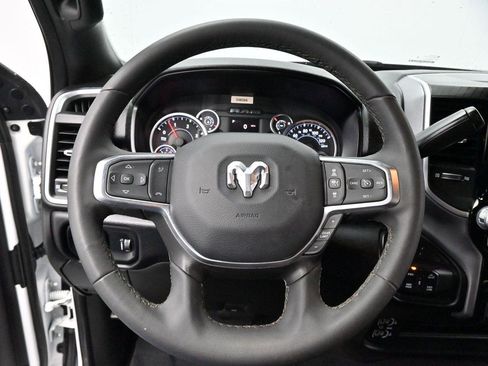 Used 2025 RAM 2500 Big Horn AWD/4WD image 14