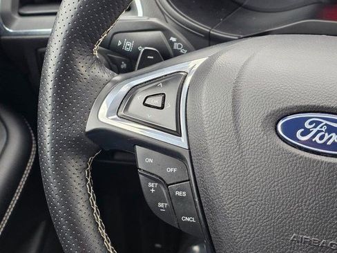 Used 2023 Ford Edge ST AWD/4WD image 30
