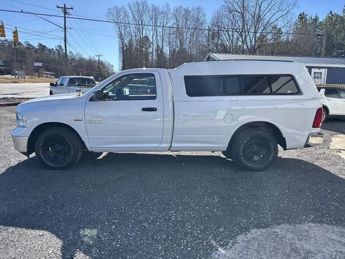 Used 2016 RAM 1500 Tradesman w/ Power & Remote Entry Group image 9
