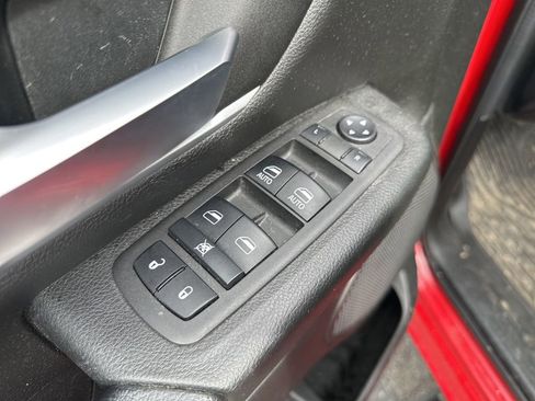 Used 2022 RAM 1500 Big Horn AWD/4WD image 15