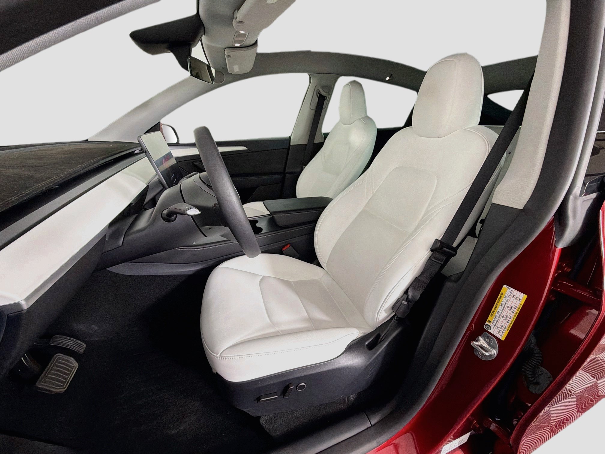 Used 2025 Tesla Model Y Long Range AWD/4WD image 13