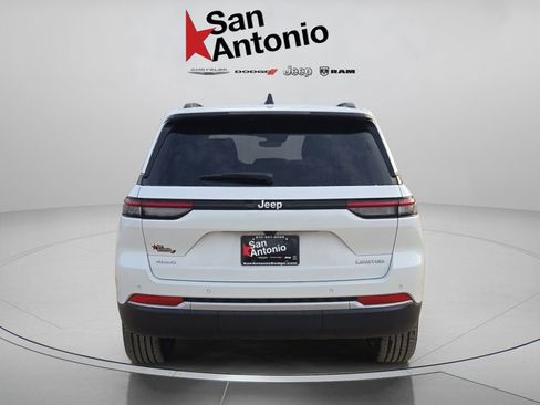 New 2026 Jeep Grand Cherokee Limited AWD/4WD image 7
