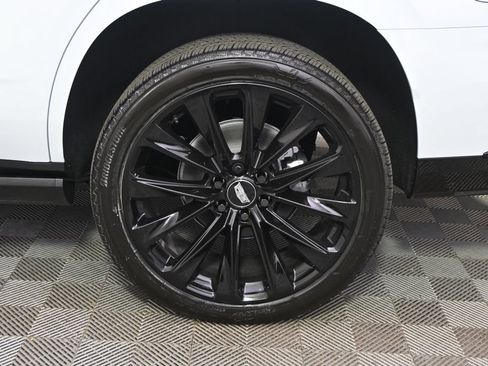 New 2026 Cadillac Escalade Platinum Sport w/ LPO, ONYX Package AWD/4WD image 21