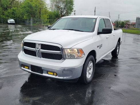 Used 2021 RAM 1500 Classic SLT AWD/4WD image 5