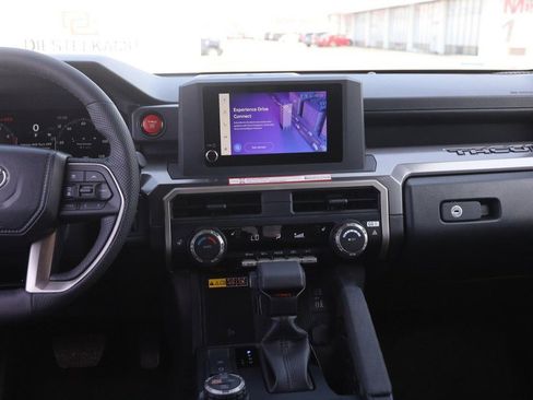 New 2026 Toyota Tacoma TRD Off-Road w/ TRD Off Road Upgrade Package AWD/4WD image 25