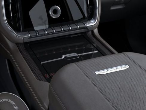 New 2026 GMC Yukon Denali Ultimate AWD/4WD image 23