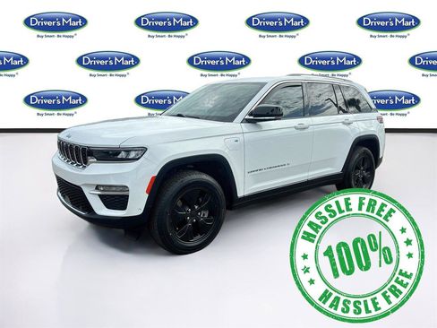 Used 2022 Jeep Grand Cherokee Limited 4xe w/ Luxury Tech Group II AWD/4WD image 3