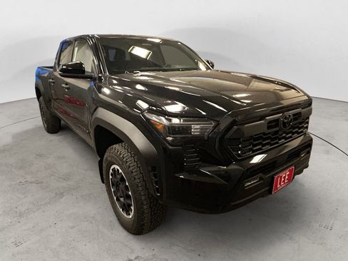 New 2026 Toyota Tacoma TRD Off-Road AWD/4WD image 7