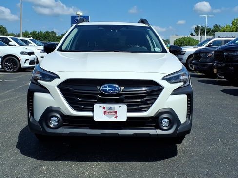 Certified 2024 Subaru Outback Onyx Edition AWD/4WD image 2