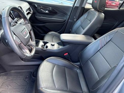 Used 2023 GMC Terrain AT4 AWD/4WD image 9